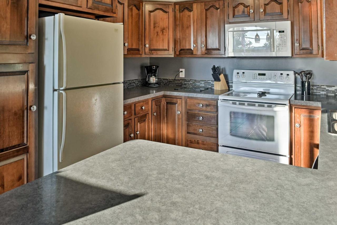 East Tawas Apartment Near Lake Huron And Downtown! Exterior foto